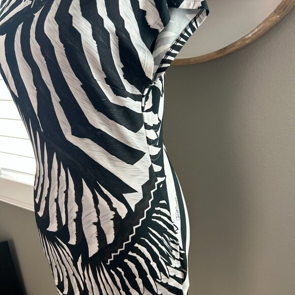 Just Cavalli Dress Fitted Bodycon Black & White Striped Midi Animal Pattern - Picture 5 of 11